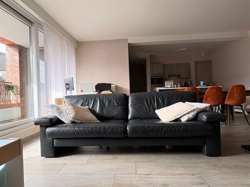 Appartement à louer
                    à 9200 Sint-Gillis-Bij-Dendermonde