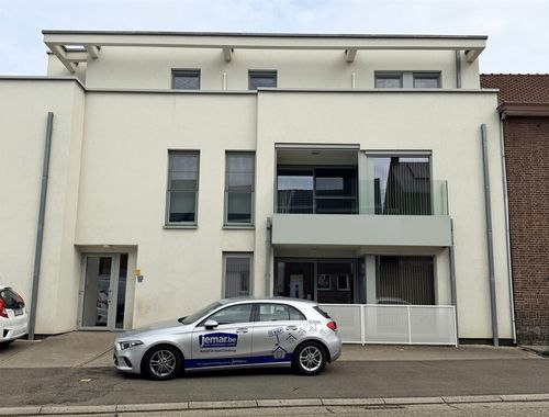                                         Appartement à louer à Opgrimbie, € 875
