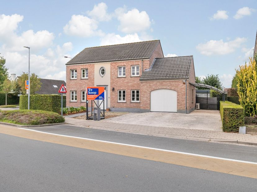 Huis te koop in Heulsestraat 199,
                    8501 Bissegem