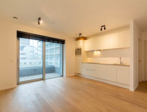                                         Appartement te huur in Antwerpen, € 950
