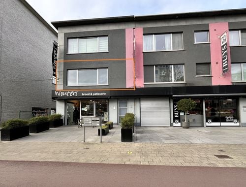                                         Appartement te huur in Merksem, € 950
