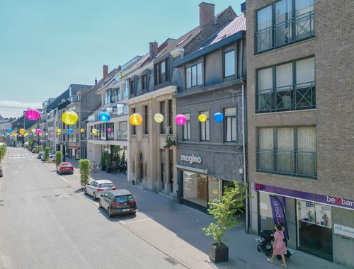                                         Handelspand te huur in Deinze, € 1.700
