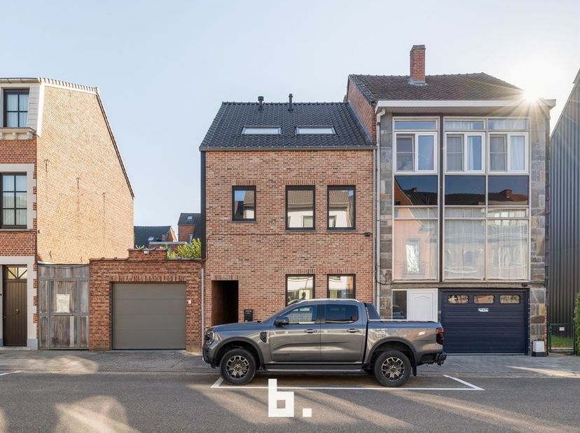 Huis te koop in Zomerstraat 43,
                    3500 Hasselt