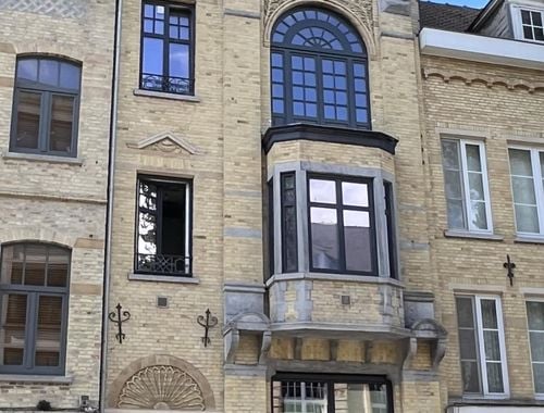                                         Duplex à louer à Ieper, € 825
