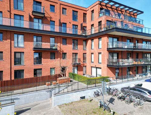                                         Appartement à vendre à Gent, € 369.000
