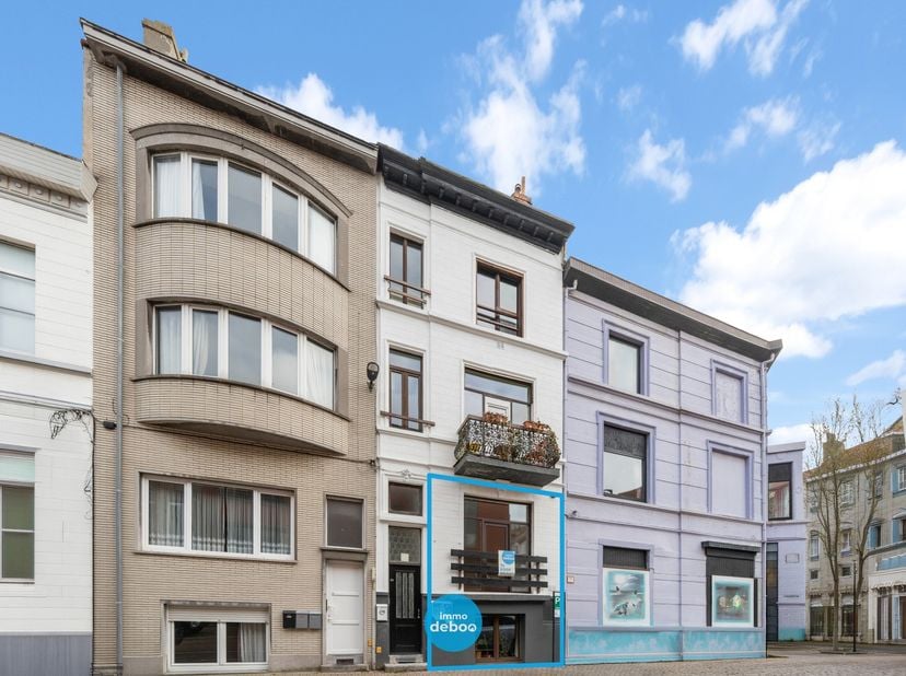 Appartement te koop in Jules Peurquaetstraat 92,
                    8400 Oostende