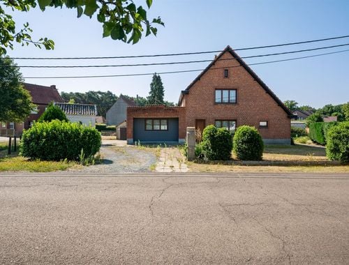                                         Eengezinswoning te koop in Lichtaart, € 299.000
