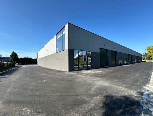                                         Bâtiment d’entreprise à vendre à Dadizele, € 319.250
