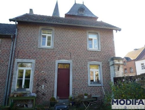                                         Maison à louer à Nethen, € 880
