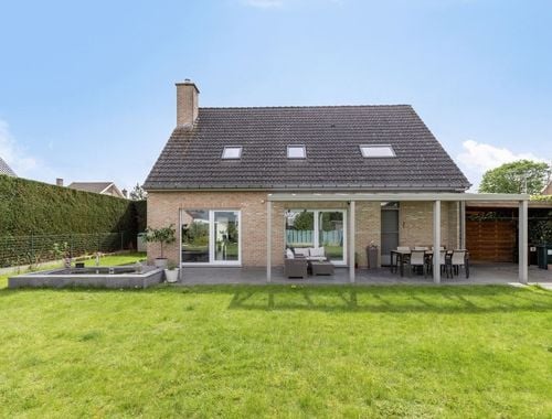                                         Maison à vendre à Nederename, € 465.000
