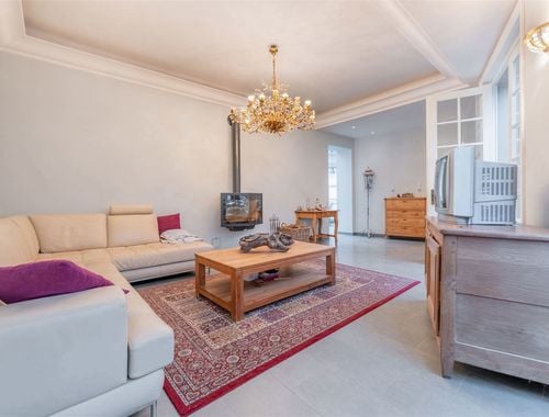                                        Gemengd gebruik te koop in Lessines, € 320.000
