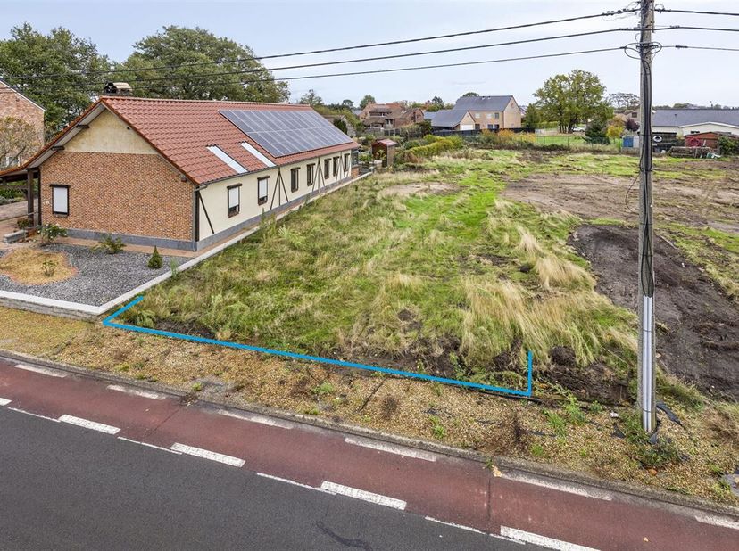 TE KOOP: Bouwgrond van 5a76ca voor halfopen bebouwing te Paal! <br />
Deze bouwgrond voor halfopen bebouwing is gunstig gelegen in de Meelbergstraat t