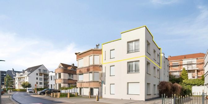 Appartement te koop in Koninginnelaan 51, 8660 De Panne