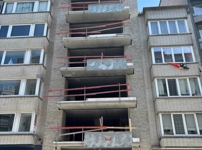 Appartement te koop
                    in 8400 Oostende