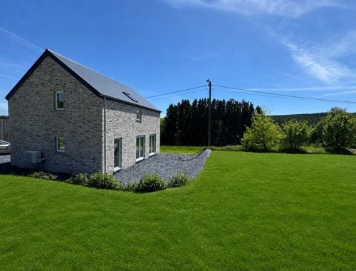                                         Maison à vendre à Amberloup, € 329.000
