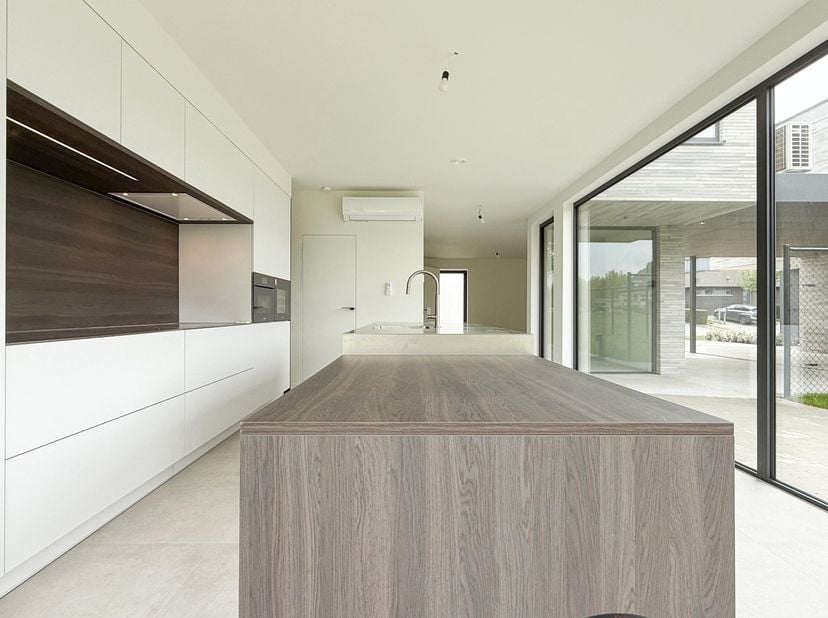 Elke zondag welkom op ons kantoor van 10u-12u voor meer info over de nieuwbouwprojecten! <br />
Bij ImmoFusion 7/7 “open huis”: klik op onze 3D-TOUR.