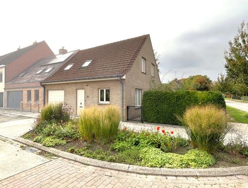                                         Woning te koop in Assebroek, € 459.000
