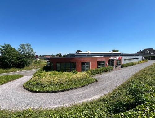                                         Bedrijfsgebouw te koop in Landen, € 1.375.000
