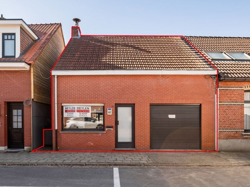 Huis te koop in Eugeen Van de Vellaan 43,
                    2970 Schilde