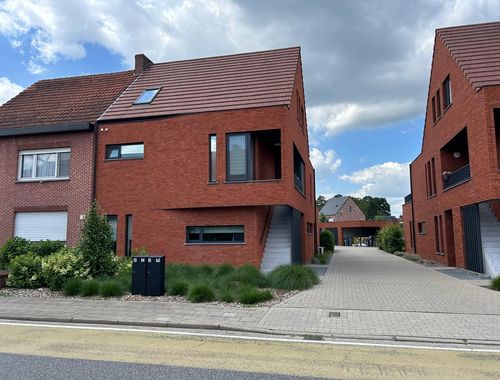                                         Duplex te huur in Lille, € 1.250
