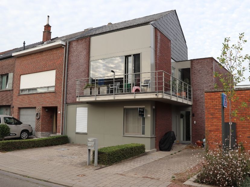 Appartement te koop in Nijverheidsstraat 2A,
                    2840 Rumst