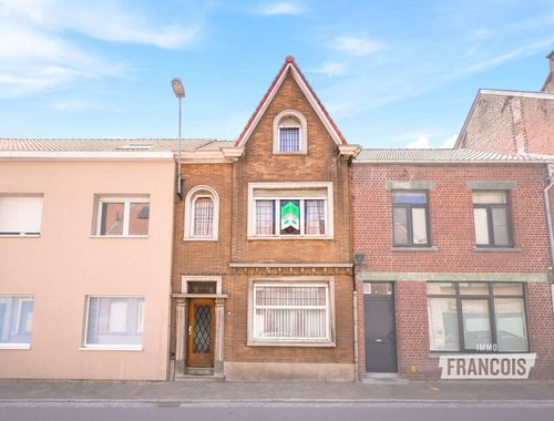                                         Rijwoning te koop in Roesbrugge-Haringe, € 125.000
