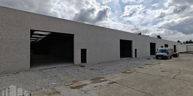 Bedrijfsvastgoed te huur in Nijverheidstraat 7, 8730 Beernem
