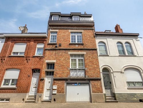                                         Uitzonderlijke woning te koop in Ruisbroek, € 395.000
