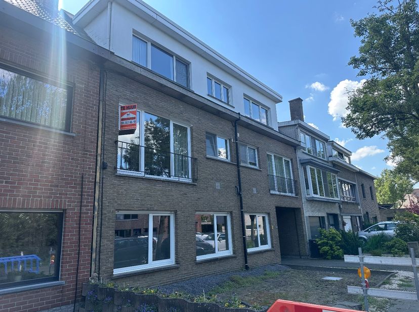 Appartement te huur in Groenplein 11,
                    9032 Wondelgem