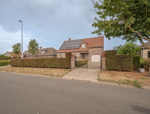                                         Villa à vendre à Sijsele, € 629.000
