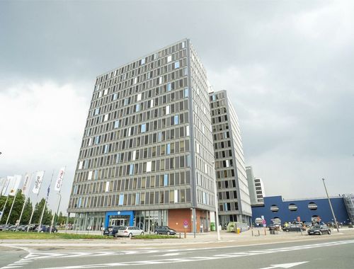                                         Bureaux à louer à Antwerpen, € 391
