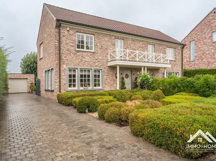 Huis te koop in Lichtelarestraat 30,
                    9080 Lochristi