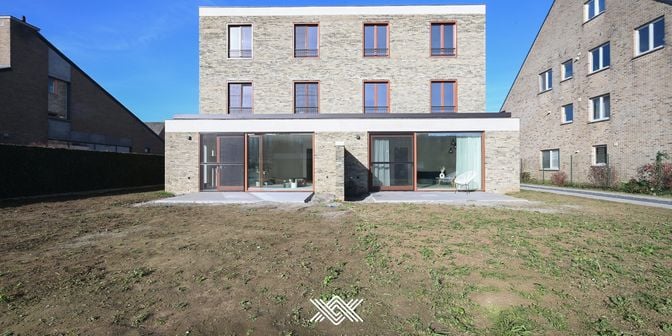 Appartement te huur in Steenweg 151 bus 001, 9810 Eke