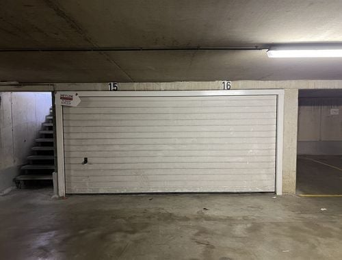                                         Box à vendre à Antwerpen, € 59.000
