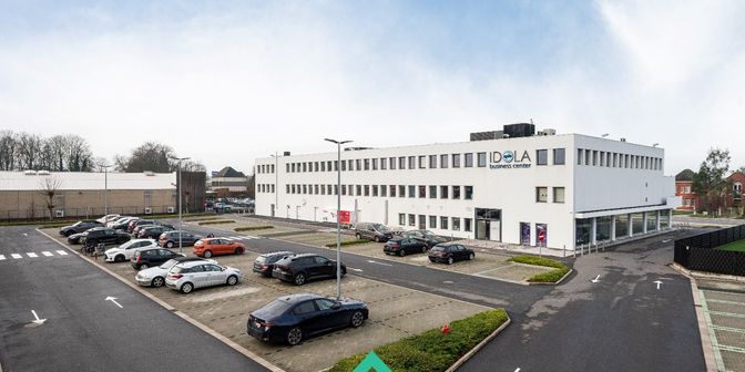 Bien professionnel à louer à Antwerpse Steenweg 19, 9080 Lochristi