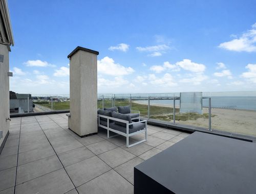                                         Penthouse à vendre à Heist-aan-Zee, € 415.000
