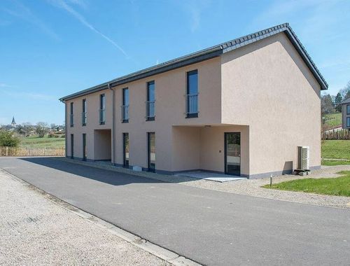                                         Commercieel Gebouw te koop in Bullange, € 664.000
