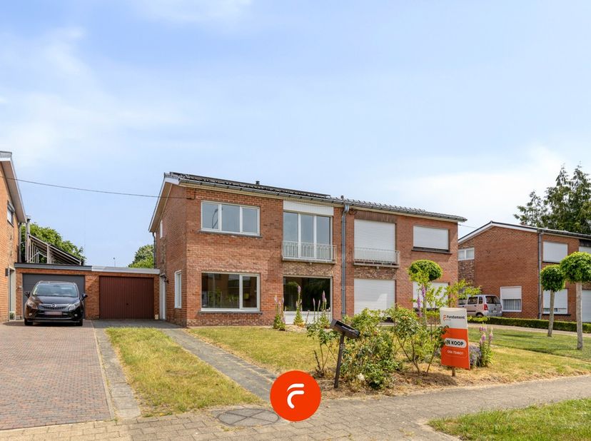 Verder af te werken woning met tuin en garage. Gelegen in de uiterst rustige en gezinsvriendelijke Kollegewijk met een vlotte verbinding naar de belan