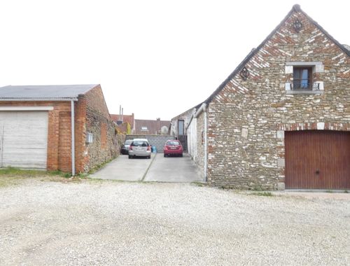                                         Immeuble d'appartements à vendre à Pommeroeul, € 320.000
