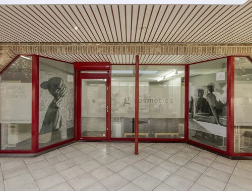                                         Handelszaak te koop in Lanaken, € 95.000

