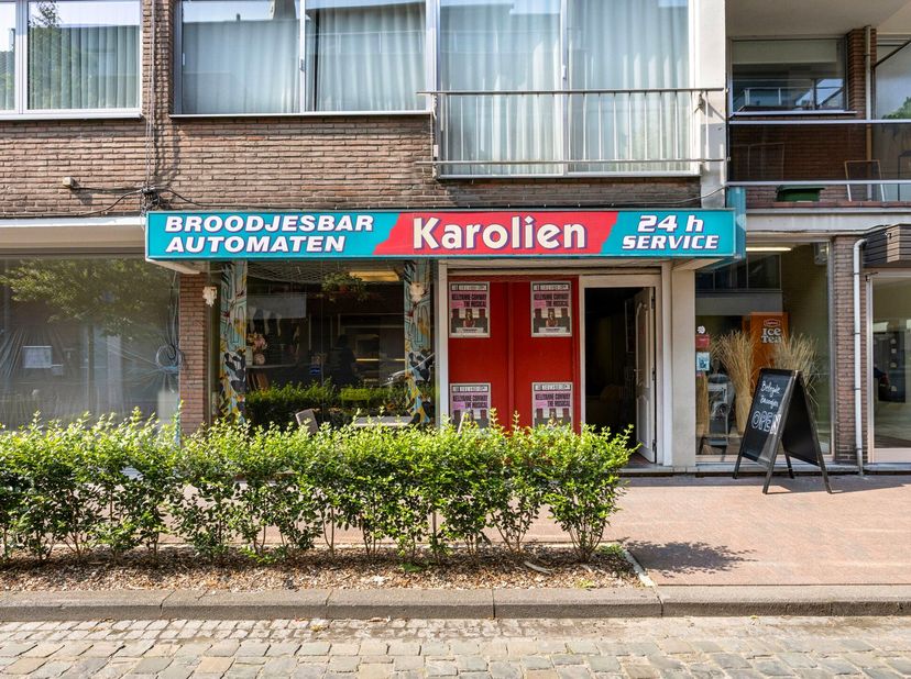 Bien professionnel à vendre
                    à 3590 Diepenbeek