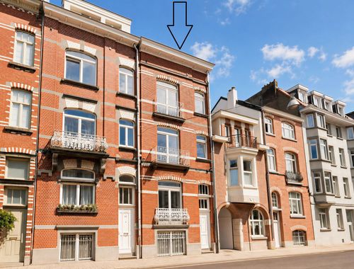                                         Appartement à vendre à Uccle, € 490.000
