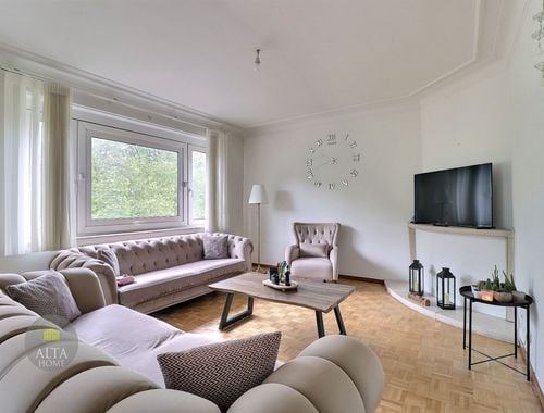                                         Appartement te koop in Schaarbeek, € 320.000
