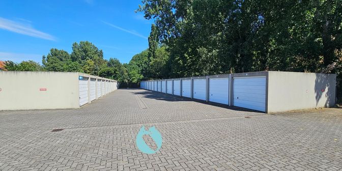 Garage te koop in Wippelgem Dorp 12, 9940 Evergem