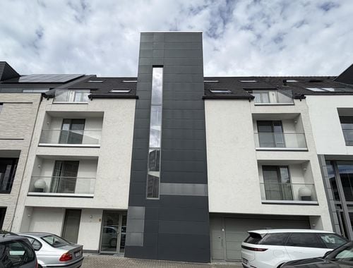                                         Duplex te huur in Genk, € 1.100
