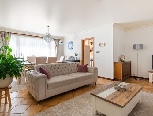                                         Gelijkvloers app. te koop in Brasschaat, € 330.000
