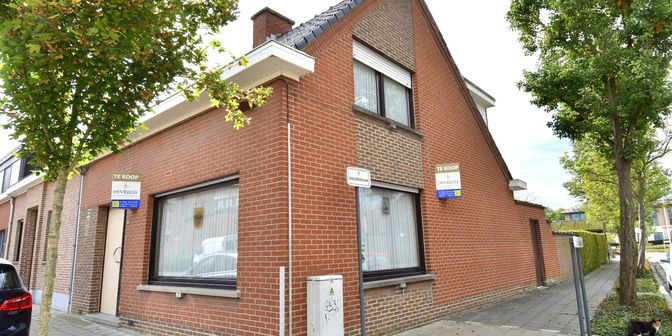 Huis te koop in 8560 Gullegem