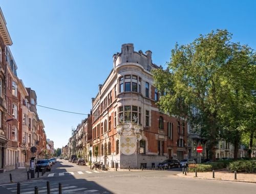                                         Duplex te koop in Elsene, € 1.300.000
