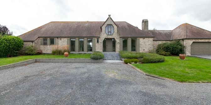 Bien professionnel à vendre à Oerenstraat 14, 8690 Oeren