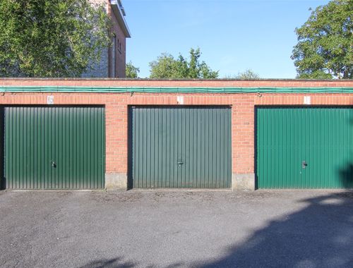                                         Garage te koop in Kortrijk, € 30.000
